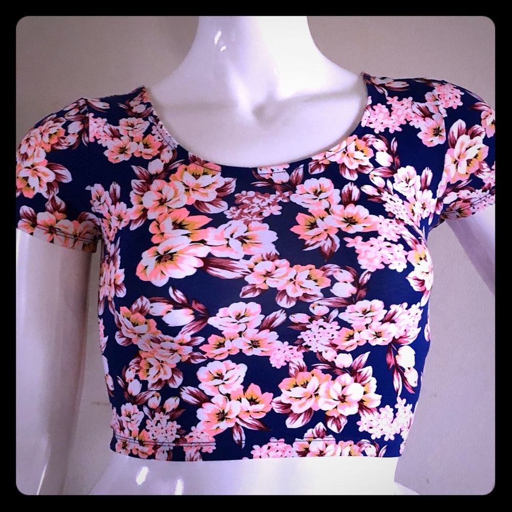 Navy floral crop top